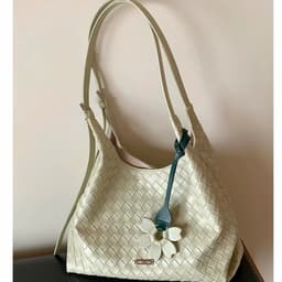 BST Charm Hoa - Túi Da Đan Tote Charm Hoa Quai Đôi Vintage Siêu Xinh 3