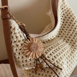 BST Hè - Túi Chio Tote Lưới Đan Charm Hoa HS407 2