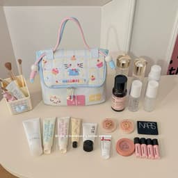 Túi Đựng Mỹ Phẩm Hello Kitty Dễ Thương với Thiết Kế Ngăn RộngTiện Lợi cho Người Yêu Thích Sắp Xếp. 2