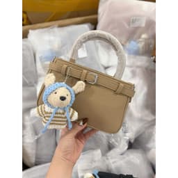 Túi đeo chéo xách tay khóa cài tặng kèm móc gấu 949 3