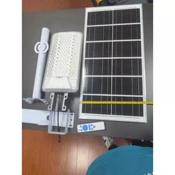 [Tặng dây nối 5m ] Đèn năng lượng mặt trời, đèn bàn chải Mắt ngọċ Kim cươnġ 1000W. Sáng lâu . có bảo hành .Kháng Nước 3