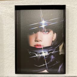 Lalisa photobook (limited) (đã qua sử dụng) (BlackPink) 2