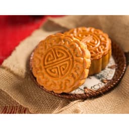 Bánh trung thu Kinh Đô dòng sản phẩm nướng truyền thống 2 trứng đặc biệt 210g 4