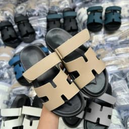 Dép Nữ Chữ Hát, Dép Lê Quai Dán Ngang Đế Cao 2,5cm Đế Êm Chống Trơn Trượt || Mã N12 6