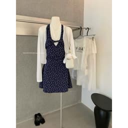 (Dmina YJIA) Set Đầm Body cổ yếm hoa xanh viền ren hở lưng kèm áo khoác cardigan QC 1