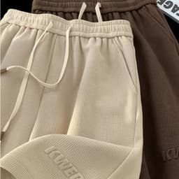 Quần đùi nam nữ KWER APT Unisex Quần Short in chữ nổi chất vải tổ ong mặc thoải mái quần short unisex 4