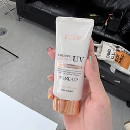 Kem Chống Nắng RUÉE Waterfull UV Essence Tone-Up SPF50+ PA++++ 50ml – Chống Nắng, Nâng Tone Hồng Tự Nhiên, Cấp Ẩm 8