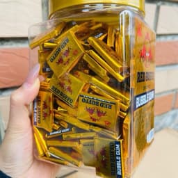 Hộp khoảng 200 cái kẹo cao su nhân bò húc thơm ngon hấp dẫn 2
