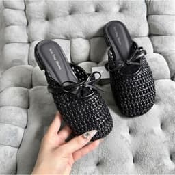 Sục da đan lưới phối nơ tiểu thư, đế cao su cao 2cm dễ phối đồ Mã 0725 3