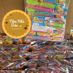 Bịch 30 thanh đồ chơi chong chóng kẹo dẻo, chong chóng kèm kẹo dẻo đồ ăn Toy Toy 4