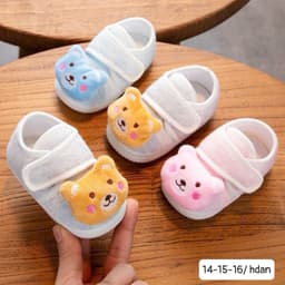 Giày Tập Đi Cho Bé Hình Gấu Panda Đế Mềm Chống Trượt – Giày Sơ Sinh Dán Quai Êm Chân Size 14-16 4