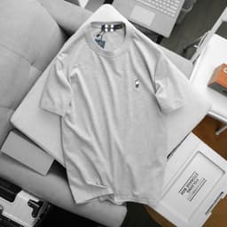 Áo thun nam basic logo thêu form suông chất cotton 4 chiều mịn 8