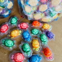 Lọ gần 200 viên kẹo dẻo hình Rùa mini có nhân siro siêu ngon cho bé Chua Snack 5
