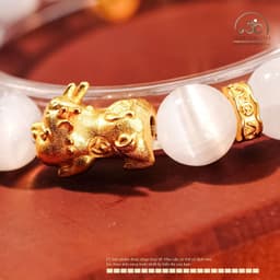 Ngọc Đan Tâm - Vòng Tay Đá Selenite 10mm 2A Phối Charm Tỳ Hưu 5
