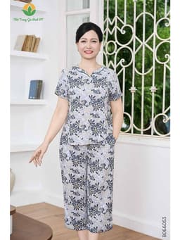 Bộ lanh trung niên Việt Thắng, bộ đồ cho bà, cho mẹ quần lửng áo cổ tàu mặc ở nhà, đi chơi  B06.6053 16