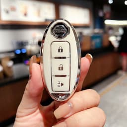 Ốp Chìa Khóa Xe Nissan Smartkey 3 Nút TPU Dành Cho Navara, Almera, Kicks, X-Trail, Terra,... KeyChill 4