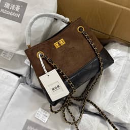 Túi Quai Vòm Da Lộn Đế Mix Da Trơn Khoá Vuông Xoay 8