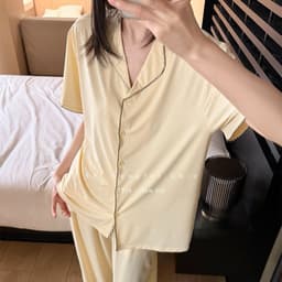DÂU TÂY ( KÈM ẢNH THẬT ) Bộ Đồ Ngủ Pijama Nữ Cộc Tay Quần Dài Chất Su Lạnh Mềm Mát Bộ Đồ Mặc Nhà Pijama Viền Răng Cưa 1