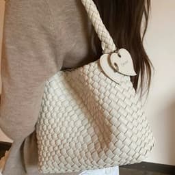 BST NEW - Túi Đeo Vai Chio Da Đan Dáng Giỏ Hobo Basic 9