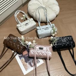 Túi Kẹp Nách Chần Trám Quai Dài Kèm Charm Nơ Hoa 5