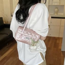 Túi Kẹp Nách Chần Trám Quai Dài Kèm Charm Nơ Hoa 8