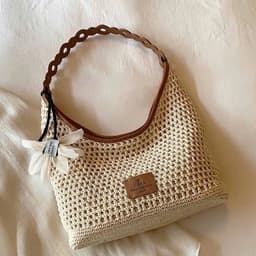 Túi Đeo Vai Tote Lưới Đan Quai Tết Kèm Charm Hoa CHSK 1