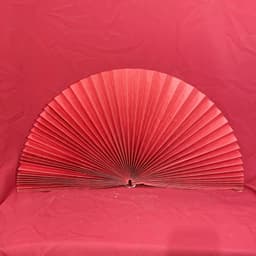Quạt giấy đỏ gấp sẵn, quạt giấy đỏ kích thước xoè 60cm, xoè 1m2 2