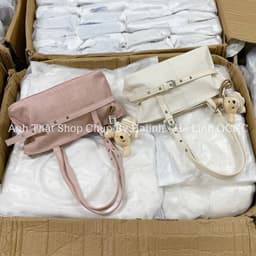Túi Kẹp Nách Đai Ngang Bigsize Kèm Charm Gấu 4