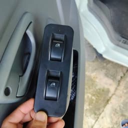 Công tắc bấm kính xe tải Thaco Towner 950 990 | Nút điều khiển nâng hạ kính 12V OEM 5