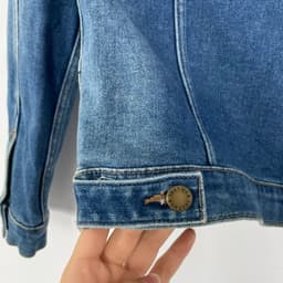 [ Hiền BigSize] Áo Khoác Jean Nữ Dài Tay Phong Cách Hàn Quốc - Áo Khoác Nữ Form Vừa ,Cổ Bẻ ,Chất Jean Co Giãn Cao Cấp 9