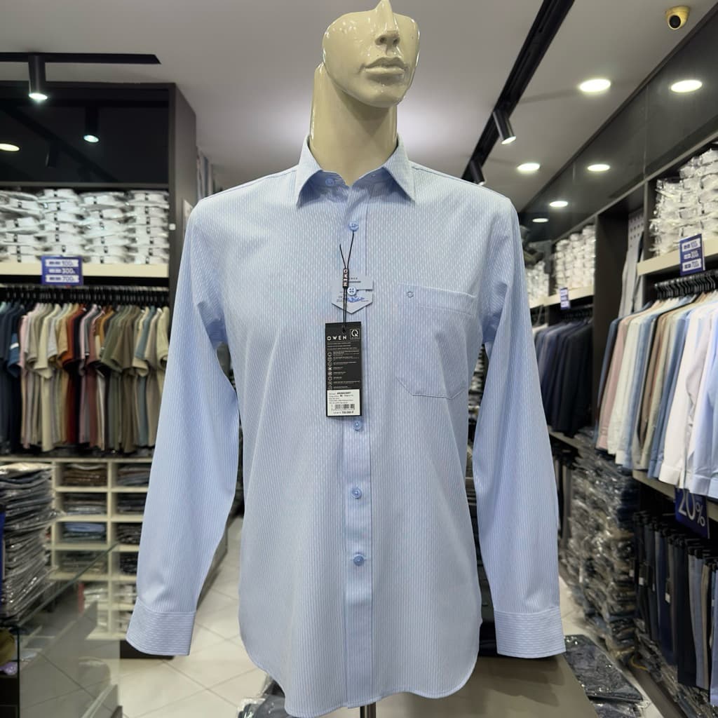 Áo sơ mi nam Owen ngắn tay màu trắng họa tiết regular fit vạt bầu vải sợi tre AR260624NT