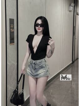Áo bodysuit rúm ngực cổ V khoét sâu sexy mlem lắm luôn A01 8