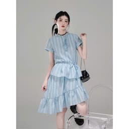 HB - Set Váy Kẻ Tăm Màu Xanh Nhạt Dáng Dài - Đầm Nữ Tay Ngắn Cổ Bèo Nhún Phối Chân Váy Xếp Tầng Vạt Chéo Cá Tính D26 1
