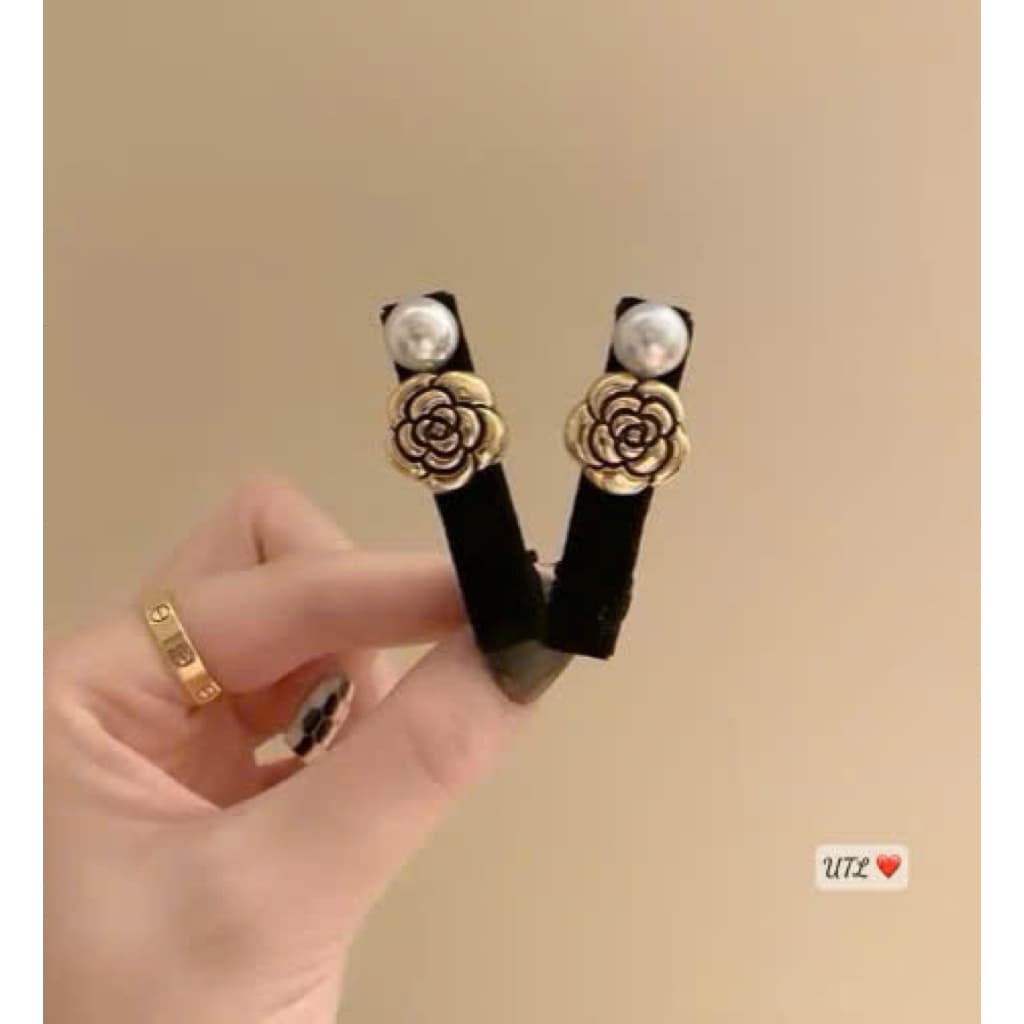 🖤🖤🖤Set 2 kẹp mái nhung kiểu dáng mới