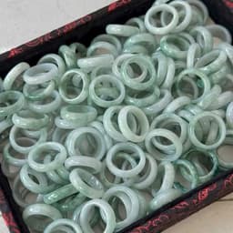 Nhẫn Cẩm Thach Xanh Táo Jadite A Size 16-19mm Tặng Kèm Hộp xinh xinh 2