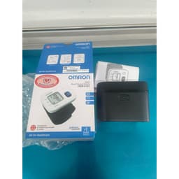 Máy Đo Huyết Áp Cổ Tay HEM-6161 5