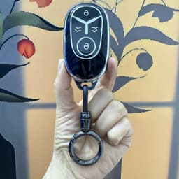 Ốp Chìa Khóa Xe Geely EX2 TPU Dành Cho Smartkey 4 Nút Chống Trầy Xước, Chống Va Đập KeyChill 6