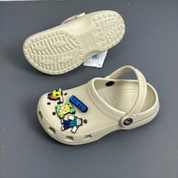 (Tặng Charm) Dép Sục Clog KENTO Cao Cấp Trẻ Em 4-12 Tuổi | Hỗ Trợ Vòm Chân, Chống Trơn.8008 3