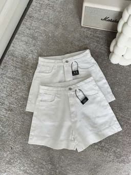 Quần Short Jean Nữ Bacsic Lưng Cao , Form Chữ A Tôn Dáng , Năng Động Cho Mùa Hè 1