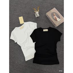 (Dmina) Áo thun tay ngắn trơn nữ BASIC SIMPLE - Form ôm Basic, Thoáng Mát & Dễ Phối Đồ 5