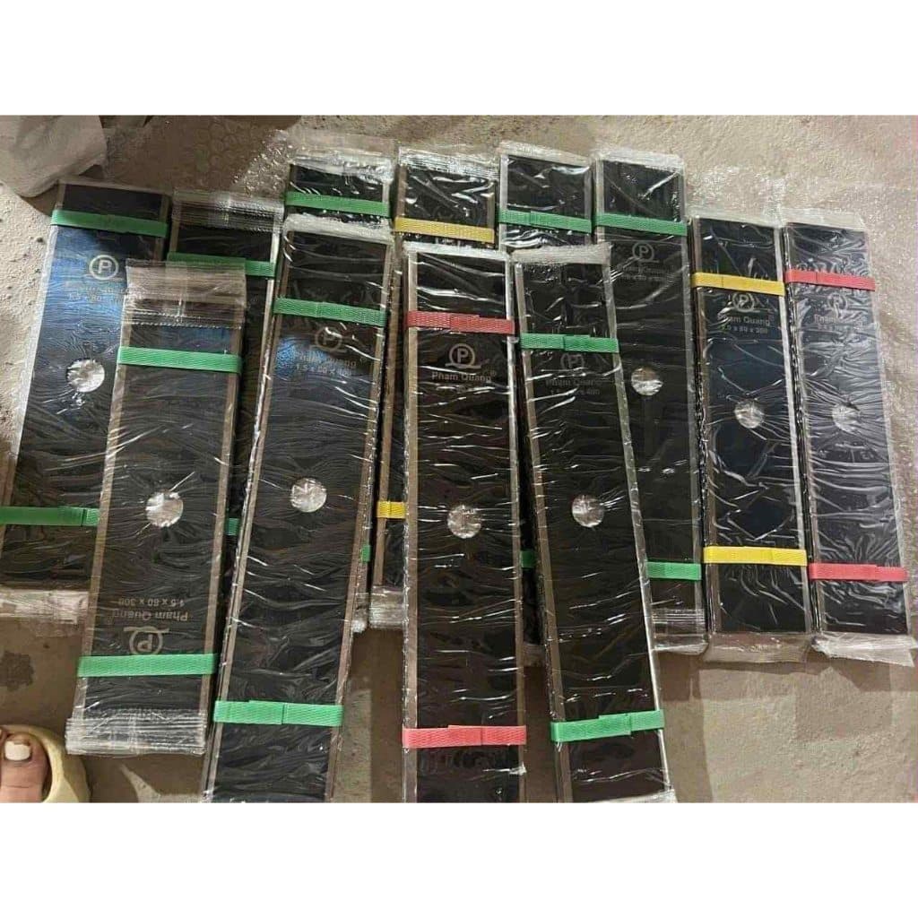 Dao cắt cỏ Phạm Quang 300, 350, 400 mm - Lưỡi dao cắt cỏ, phác cỏ, dao phát cỏ đủ cỡ