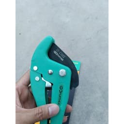 Kéo cắt ống nhựa, Cắt ống nhiệt 42mm Gofuther,chất liệu thép hợp kim và nhựa cứng, cắt ống nước các loại PVC, PPR, PE 2