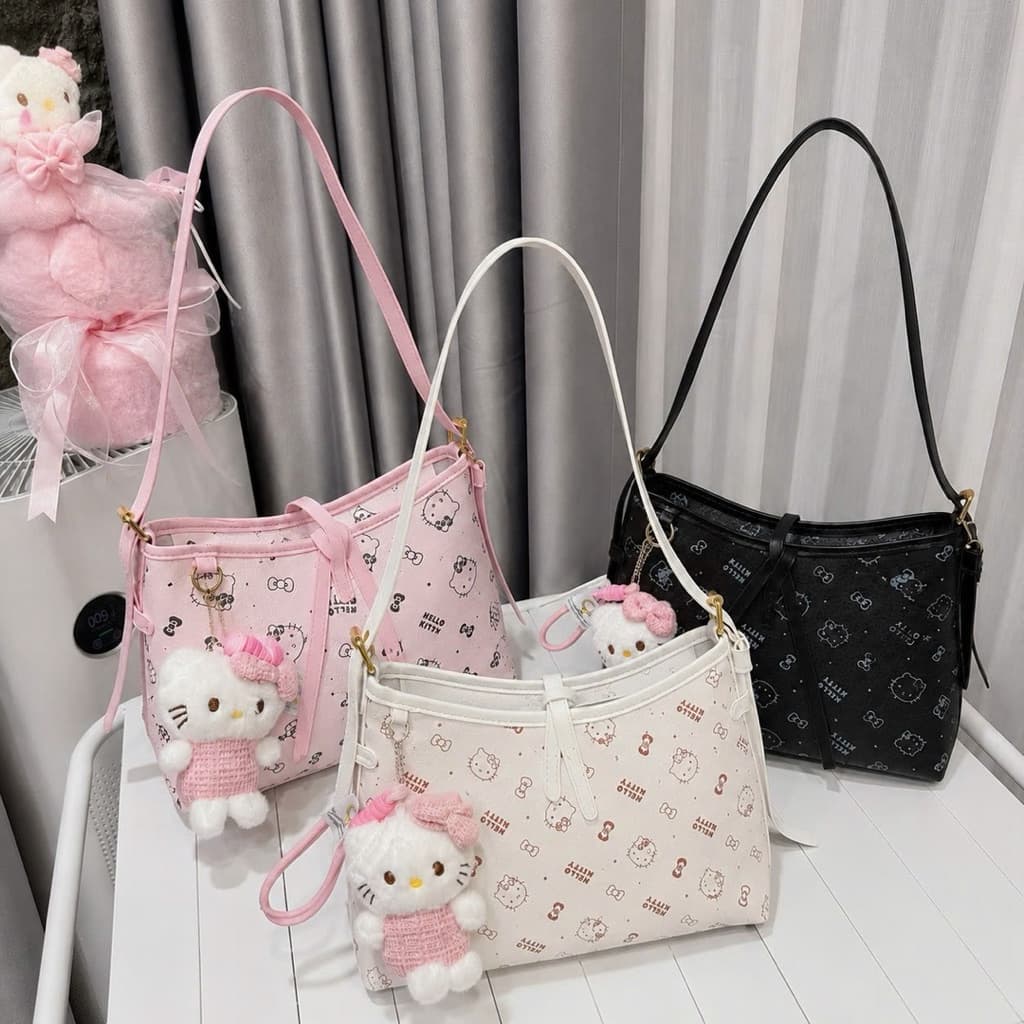 Túi Đeo Vai Hello Kitty size 25 và size 30 Kèm Móc Gấu Kitty Dễ Thương Đi Học Đi Chơi Siêu Cute