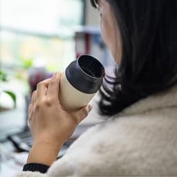 Bình Giữ Nhiệt Thép Không Gỉ Nắp Air Cap 3 Lớp 500ml và Bình Đựng Nước Love Xương Rồng 300ml. LMS 4