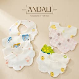 Yếm Tròn Hoa Muslin 4 Lớp có cúc bấm Độ Chất Liệu Mềm Mịn - Thấm Hút Mồ Hôi Cho Bé 0-1,5 Tuổi 1