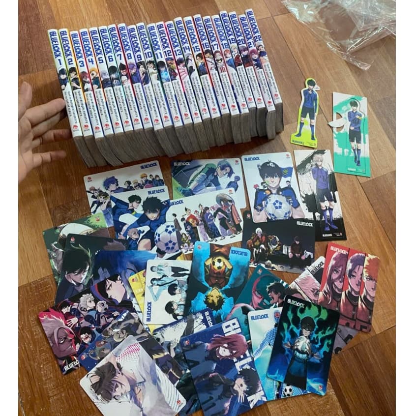 (+pos) Bộ 22q vở Blue Lock Bluelock Tập 1-22 full card + 3 standee + poster