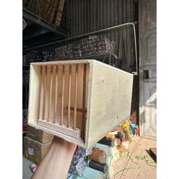 Hộc chuyển chim bằng gỗ nan trúc tiện lợi giá rẻ kích thước 15x16x26cm 2