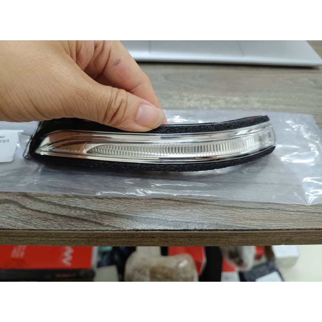Đèn Xi Nhan Gương Hyundai Elantra (2016 - 2020)  - Chuẩn Form, Cắm Giắc Zin