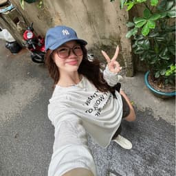 Áo thun giấy nữ tay dài form rộng in chữ I WANT YOU TO KNOW hót trend 3
