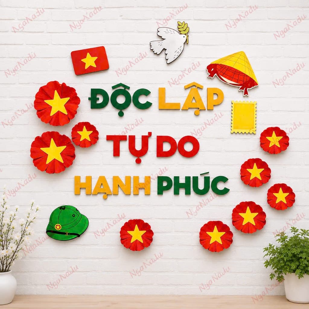 Sét decor trang trí Quốc Khánh 2/9, Độc Lập-Tự Do-Hạnh Phúc-Hoa Đỏ Sao Vàng dán lớp học,quán cà phê,nhà hàng